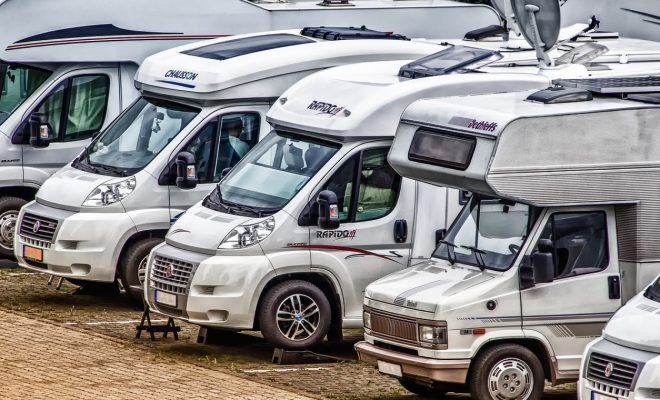 Pourquoi choisir un carport pour son camping-car ?