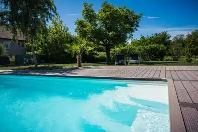 Les tendances en matière de design pour les piscines et spas : nos conseils